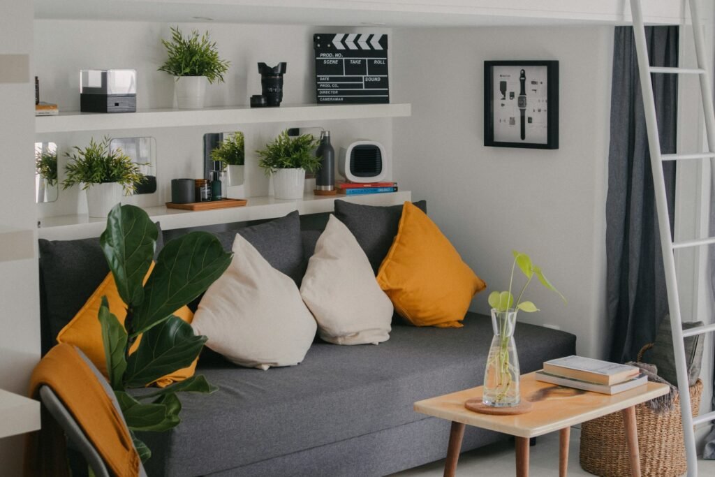 Latest decoration trends with smart furniture