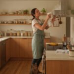 Deep Cleaning Kitchen